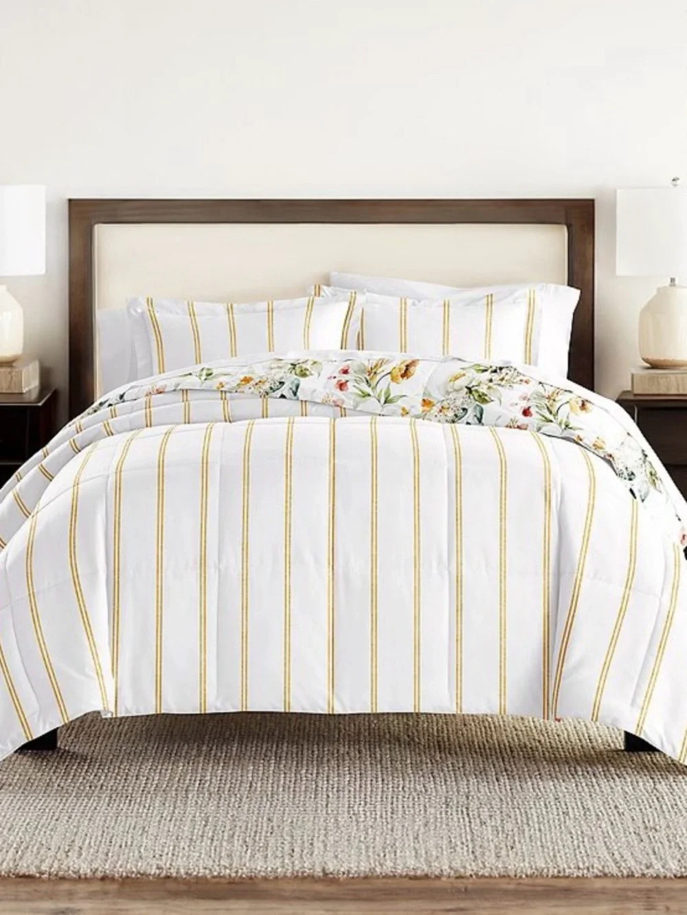 Home Collection Floral White Comforter with Multicolor Accents